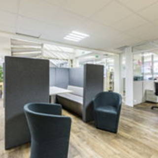 Bureau privé 25 m² 6 postes Coworking Rue Cardinet Paris 75017 - photo 11